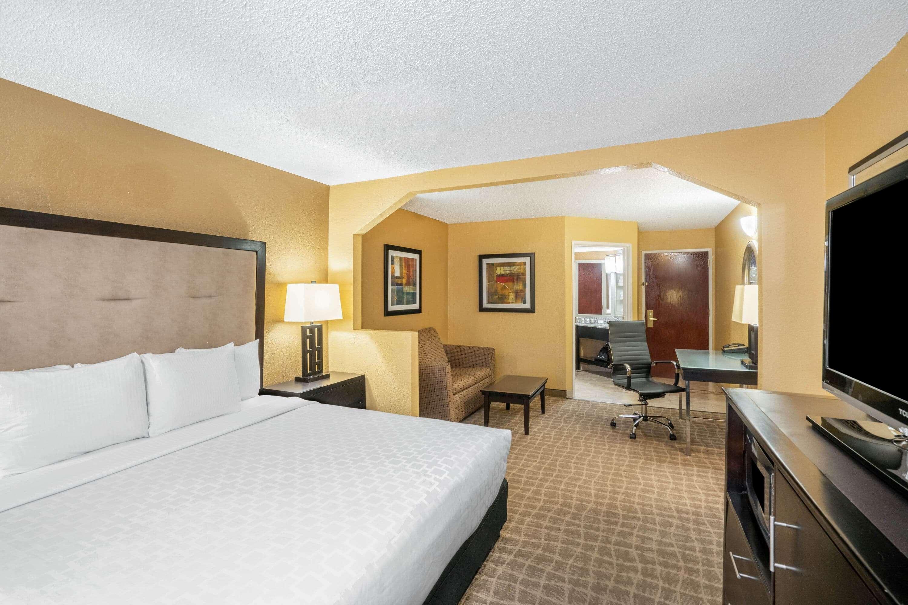 La Quinta By Wyndham Hot Springs Hotel Kültér fotó